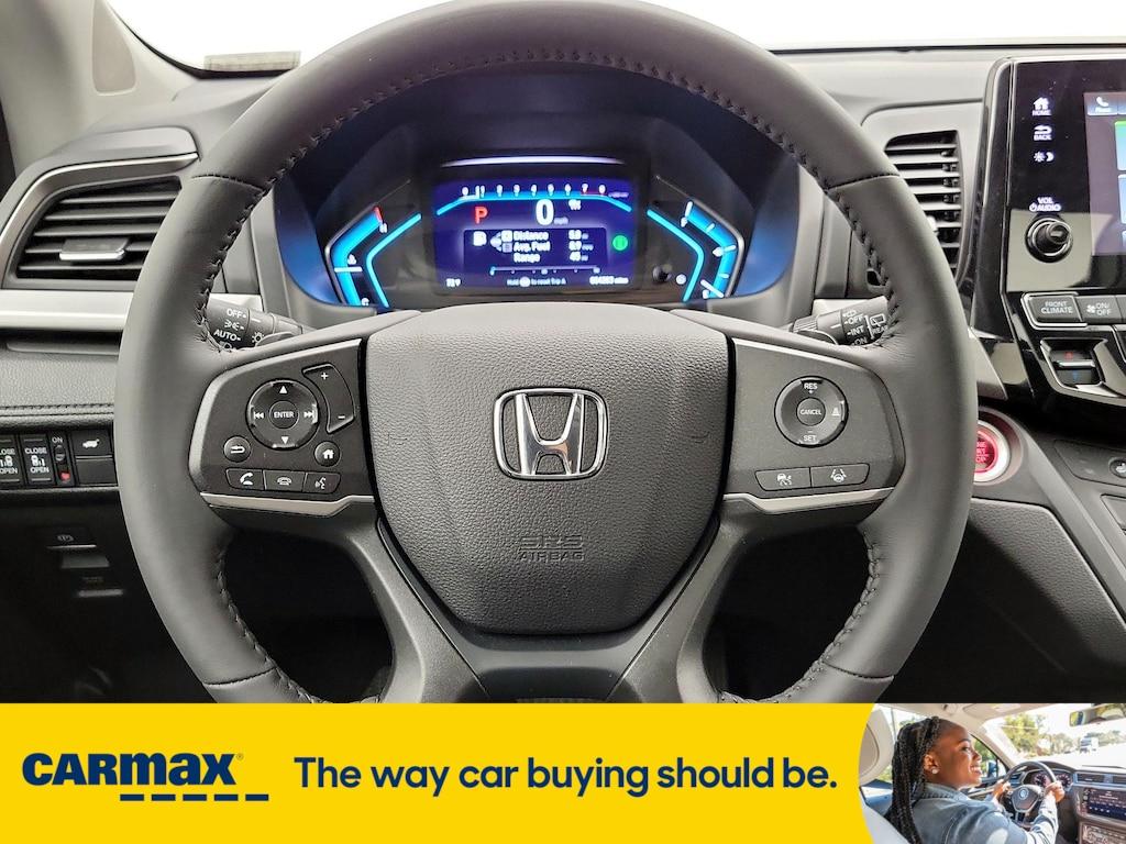 used 2024 Honda Odyssey car, priced at $40,998