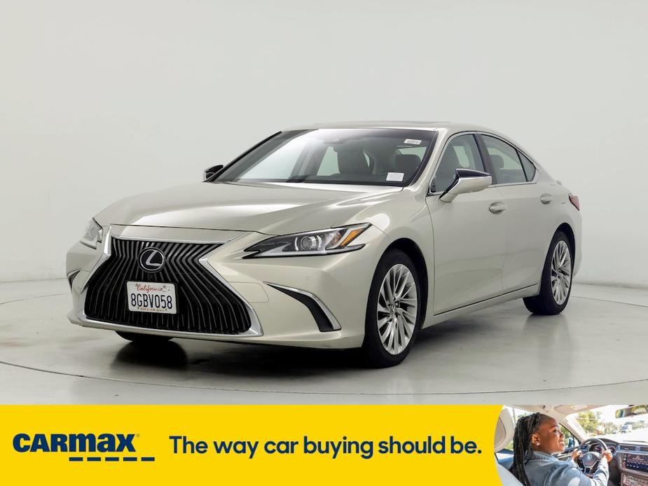 used 2019 Lexus ES 300h car, priced at $26,998