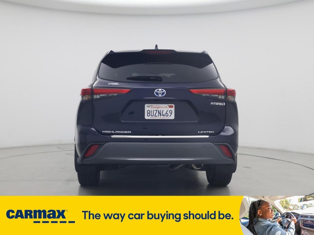 used 2021 Toyota Highlander Hybrid car, priced at $44,998