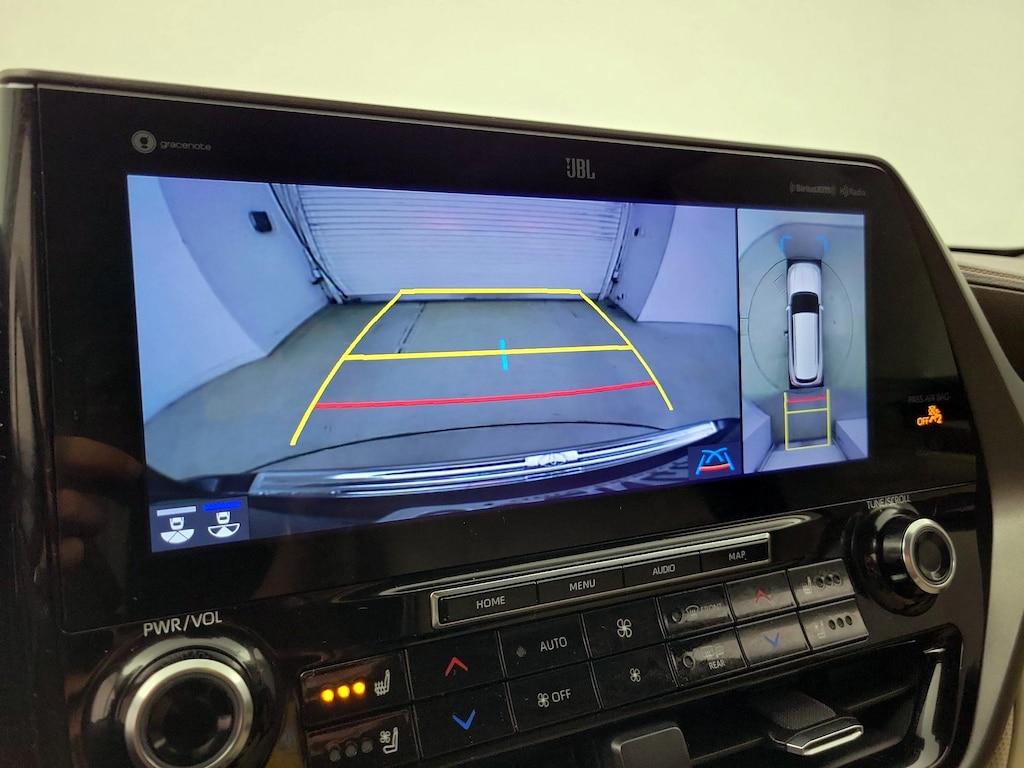 used 2021 Toyota Highlander Hybrid car, priced at $44,998