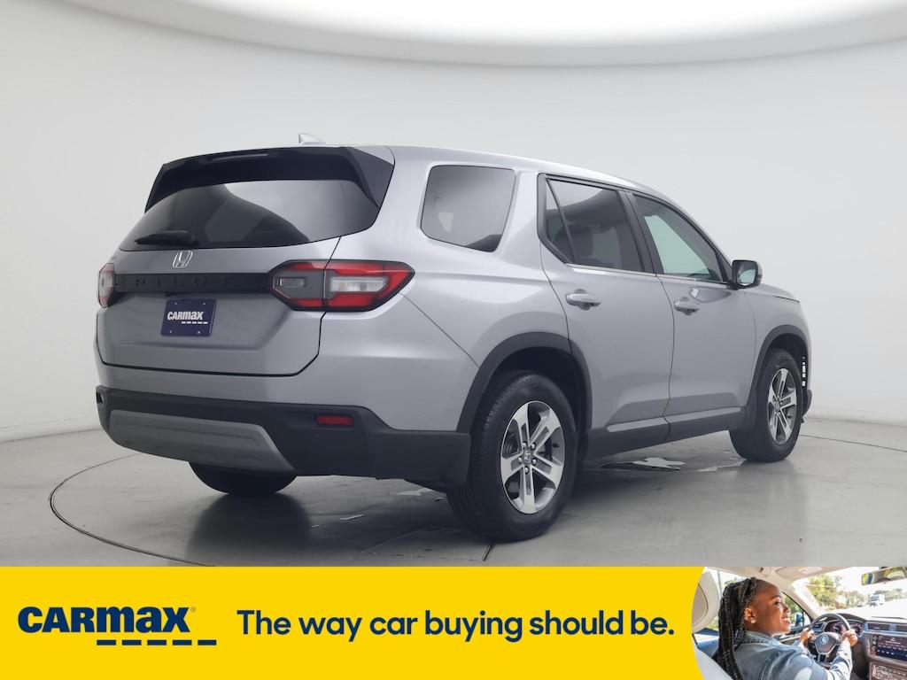 used 2023 Honda Pilot car, priced at $35,998
