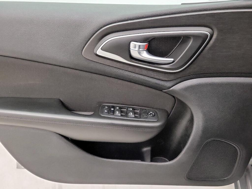 used 2015 Chrysler 200 car, priced at $10,998