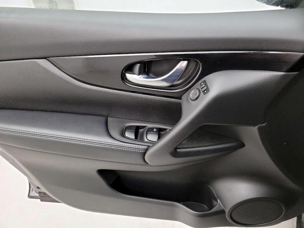used 2020 Nissan Rogue Sport car, priced at $17,998