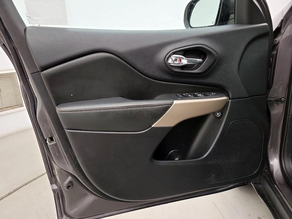 used 2018 Jeep Cherokee car, priced at $13,998
