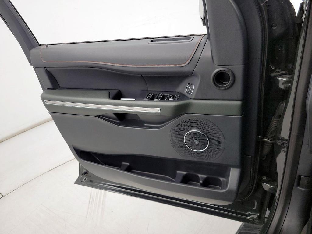 used 2022 Ford Expedition car, priced at $52,998