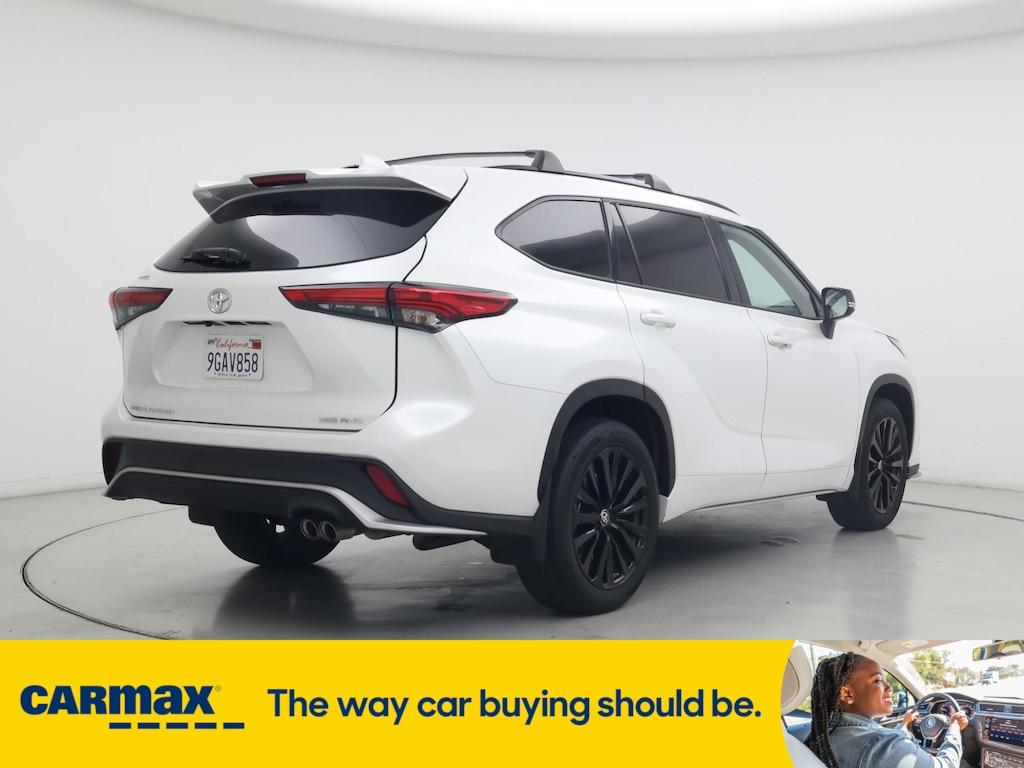 used 2023 Toyota Highlander car, priced at $46,998