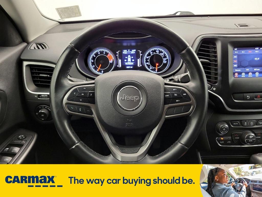 used 2019 Jeep Cherokee car, priced at $18,998
