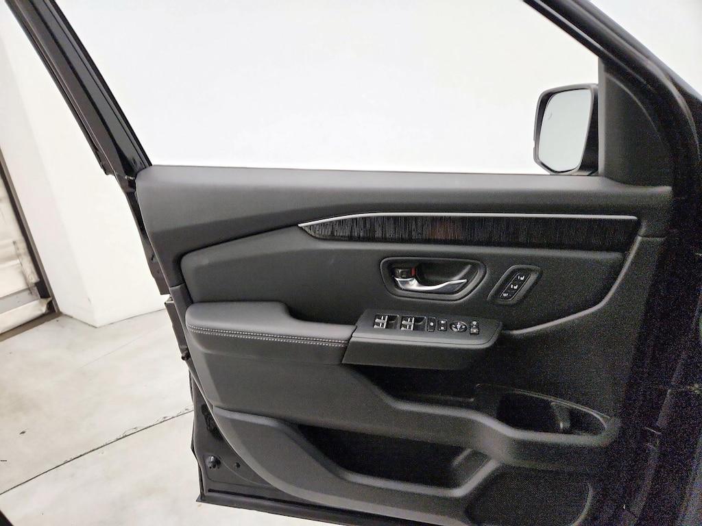 used 2023 Honda Pilot car, priced at $48,998