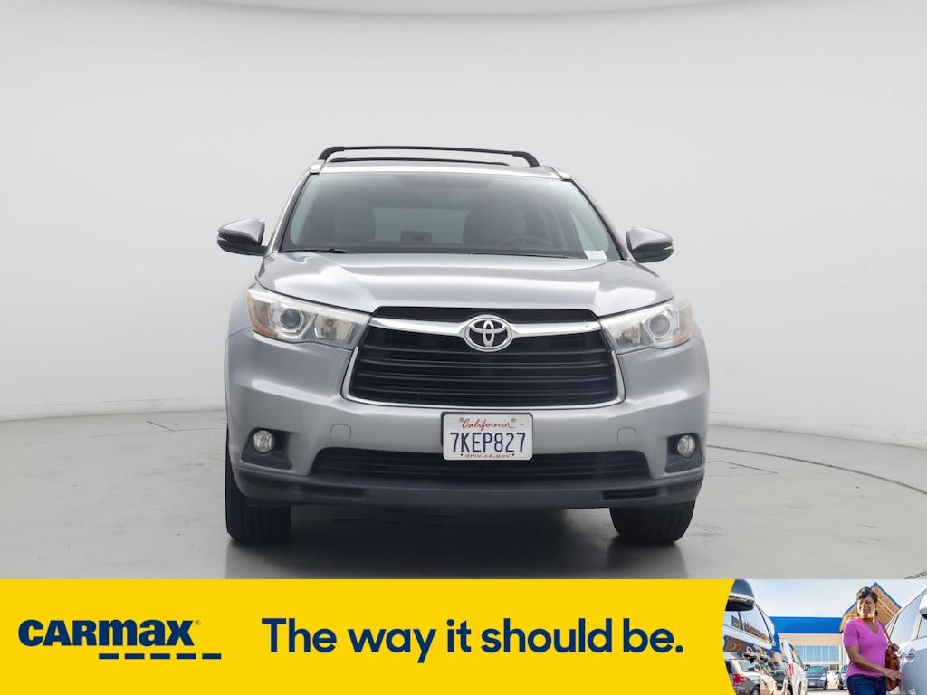 used 2015 Toyota Highlander car, priced at $21,998