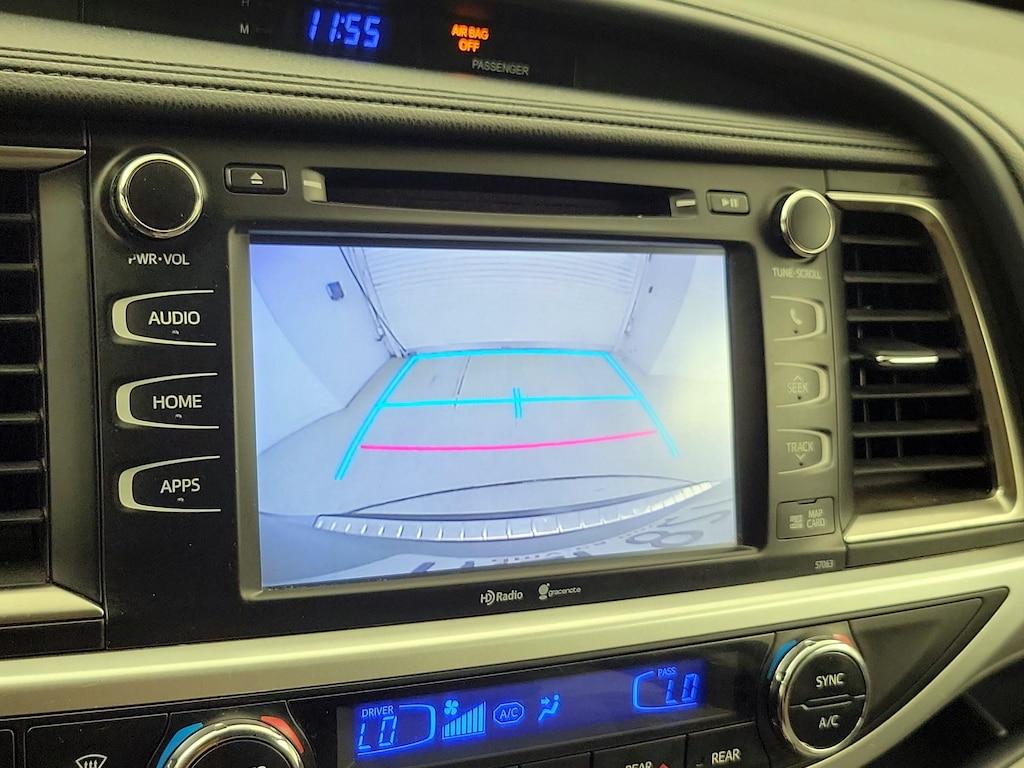 used 2015 Toyota Highlander car, priced at $21,998