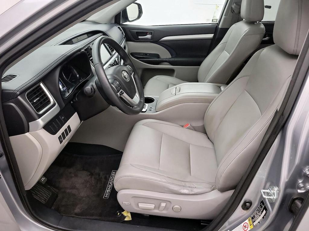 used 2015 Toyota Highlander car, priced at $21,998