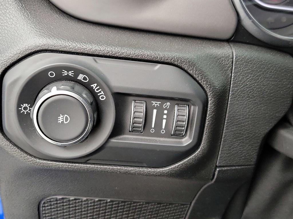 used 2021 Jeep Wrangler car, priced at $31,998