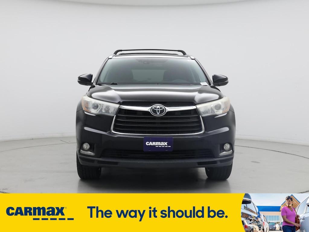 used 2016 Toyota Highlander car, priced at $25,998