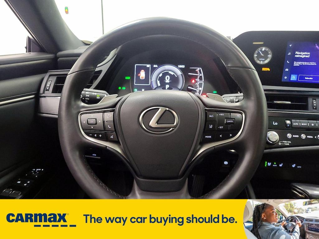 used 2023 Lexus ES 300h car, priced at $40,998