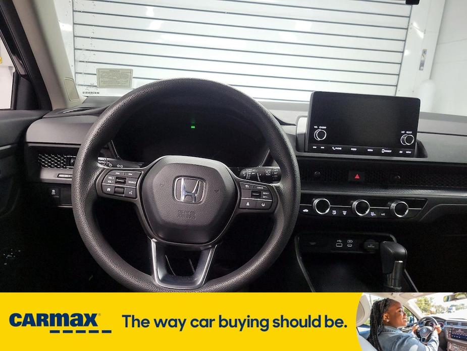 used 2023 Honda CR-V car, priced at $31,998