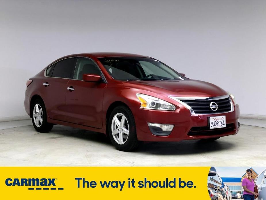 used 2014 Nissan Altima car, priced at $12,998