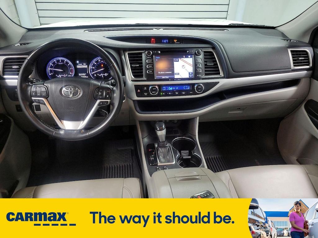 used 2018 Toyota Highlander car, priced at $21,998