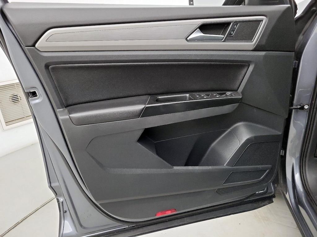 used 2019 Volkswagen Atlas car, priced at $21,998