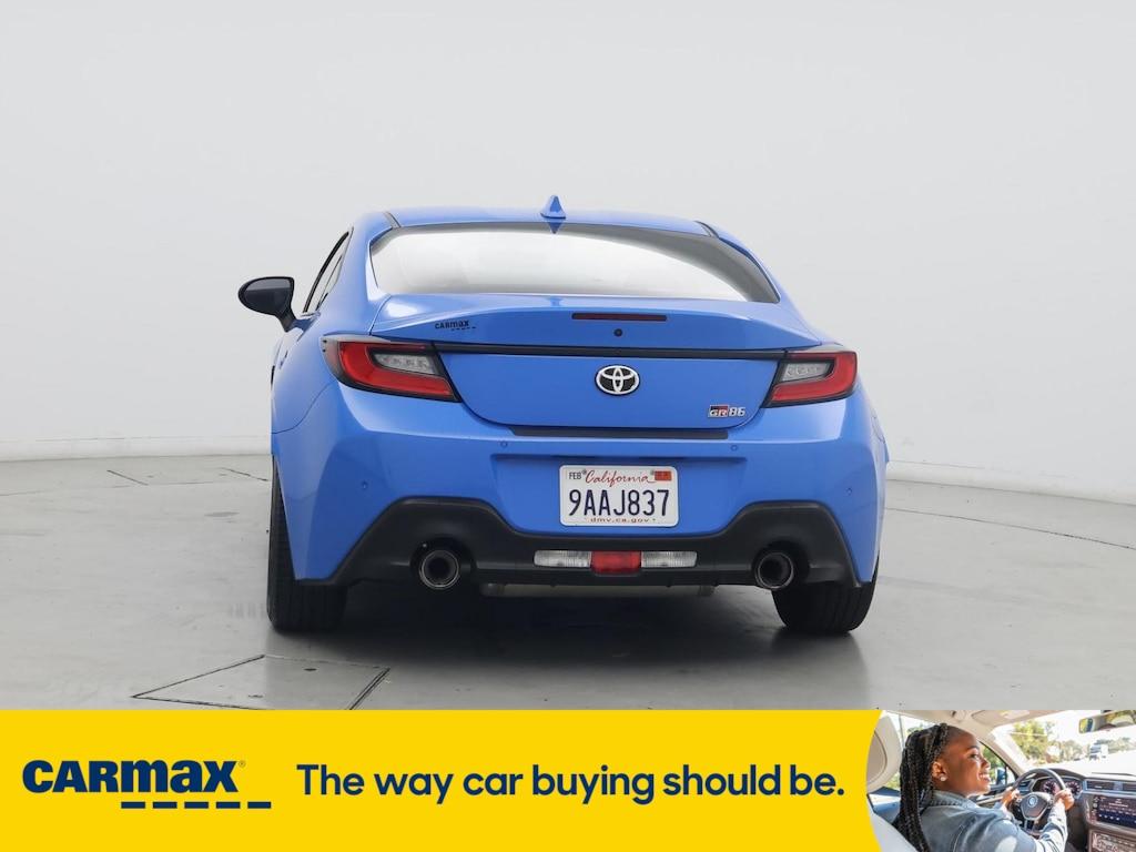used 2022 Toyota GR86 car, priced at $29,998