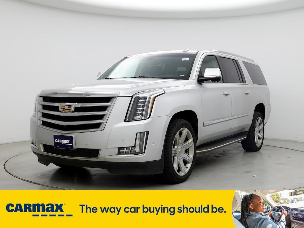 used 2020 Cadillac Escalade car, priced at $46,998