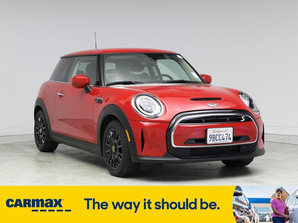 used 2022 MINI SE Hardtop car, priced at $21,998
