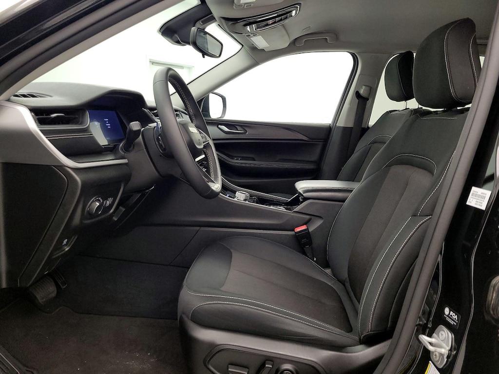 used 2023 Jeep Grand Cherokee car, priced at $28,998