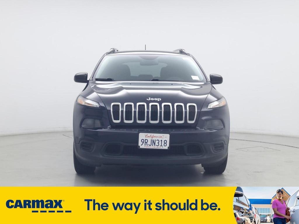 used 2016 Jeep Cherokee car, priced at $12,599