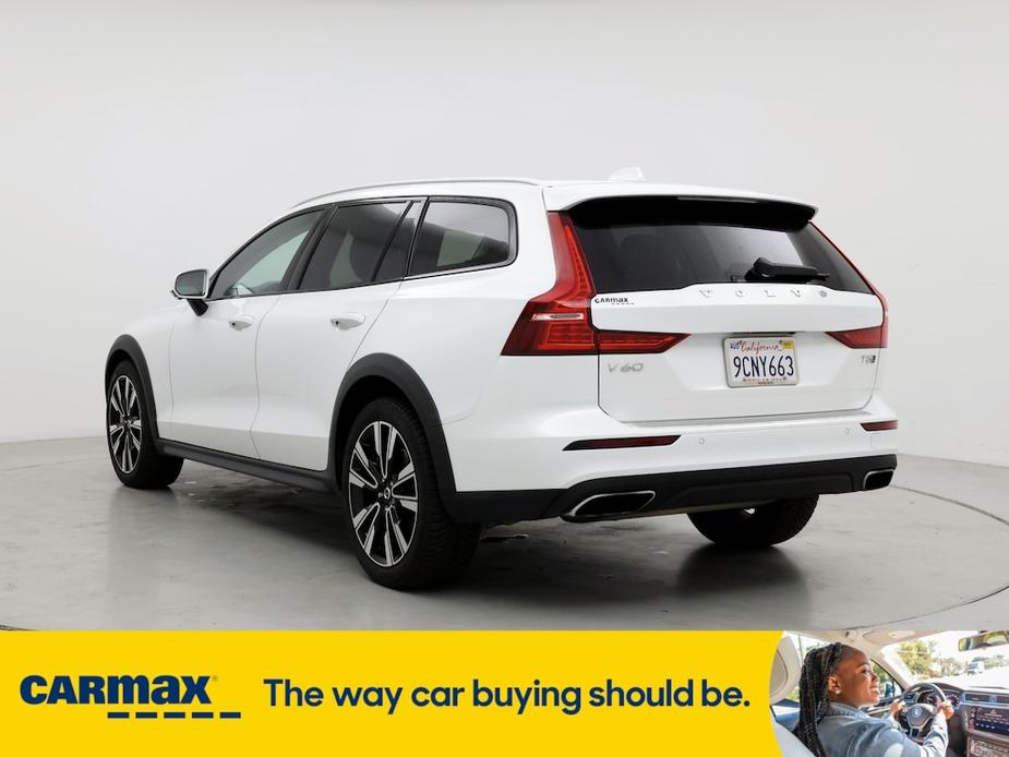 used 2021 Volvo V60 Cross Country car, priced at $27,998