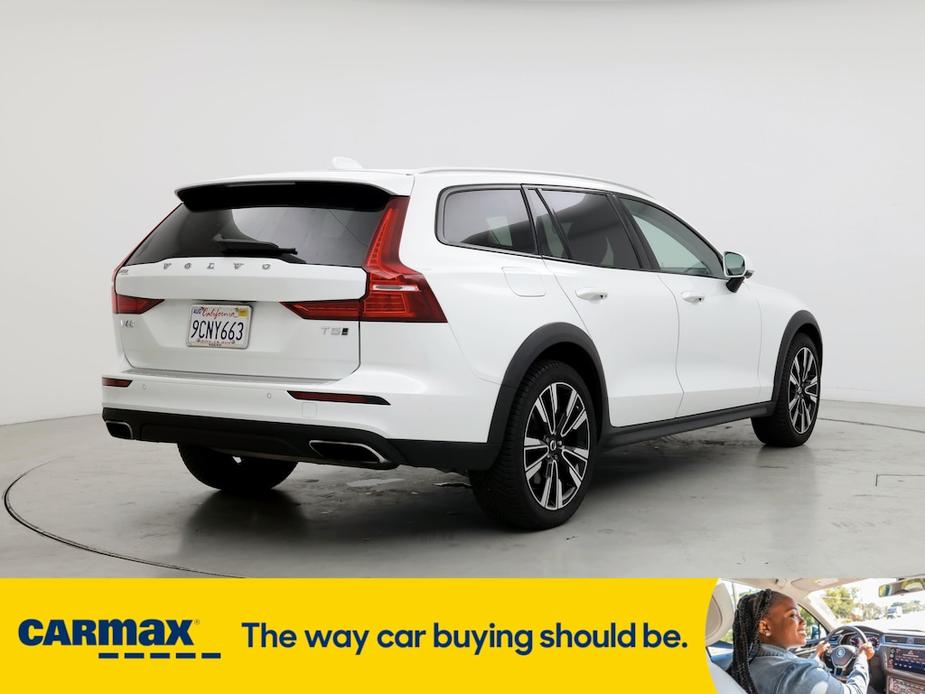 used 2021 Volvo V60 Cross Country car, priced at $27,998