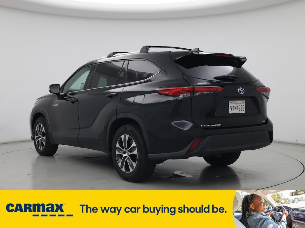 used 2021 Toyota Highlander Hybrid car, priced at $33,998