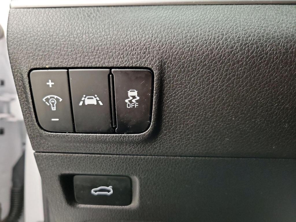 used 2022 Kia K5 car, priced at $23,998