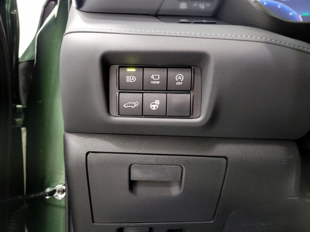 used 2023 Toyota Highlander car, priced at $48,998