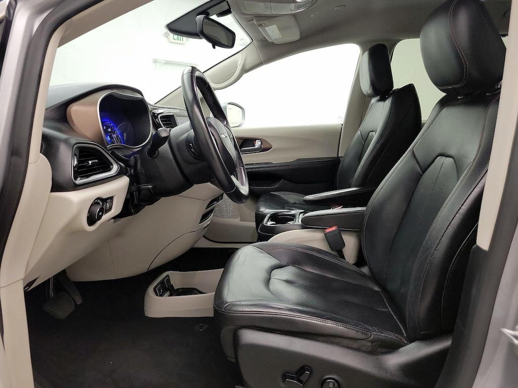 used 2018 Chrysler Pacifica car, priced at $16,998