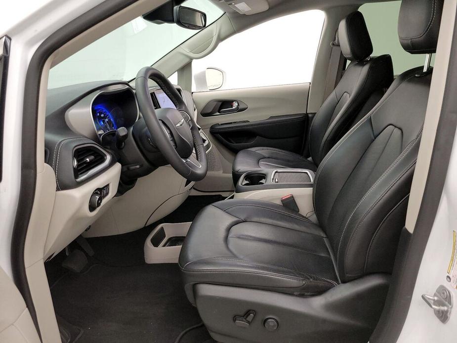 used 2022 Chrysler Pacifica car, priced at $27,998