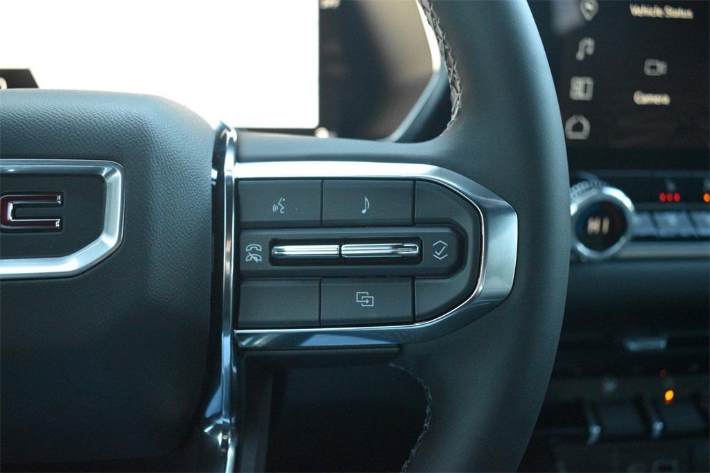 new 2025 GMC Canyon car, priced at $45,445