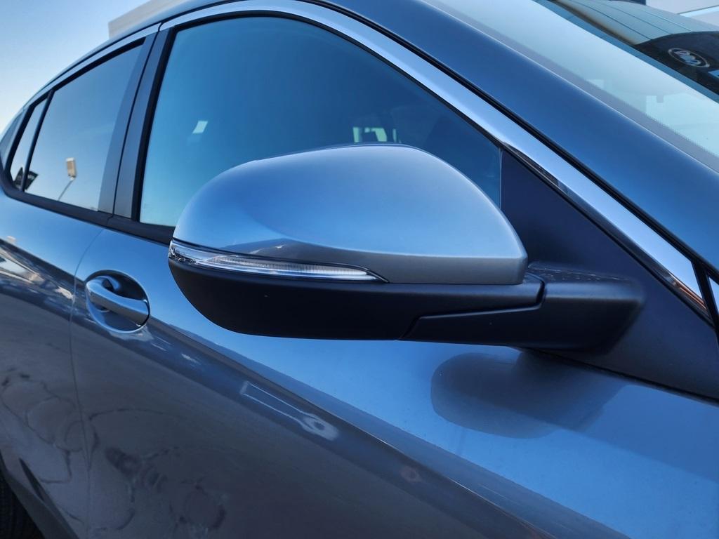 new 2025 Buick Envista car, priced at $25,785