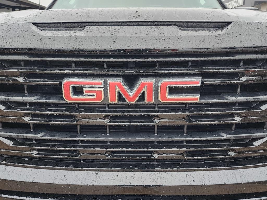 new 2025 GMC Sierra 1500 car, priced at $54,535