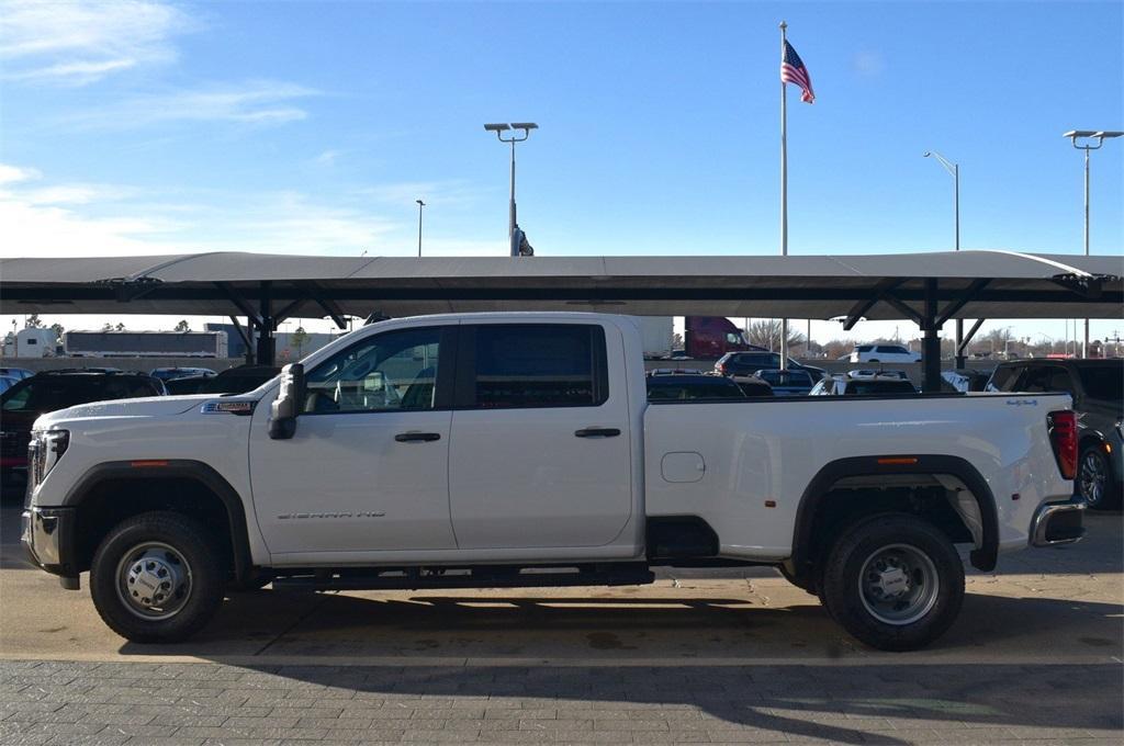 new 2025 GMC Sierra 3500 car, priced at $69,215