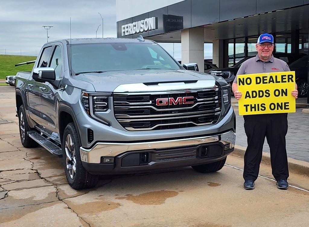 new 2025 GMC Sierra 1500 car, priced at $57,520
