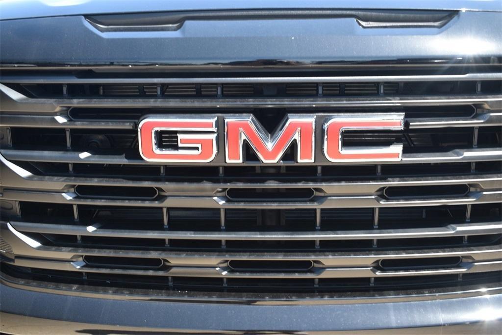 new 2024 GMC Sierra 1500 car, priced at $45,555