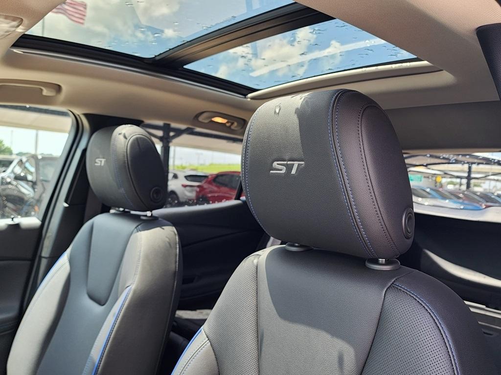 new 2026 Buick Encore GX car, priced at $26,370