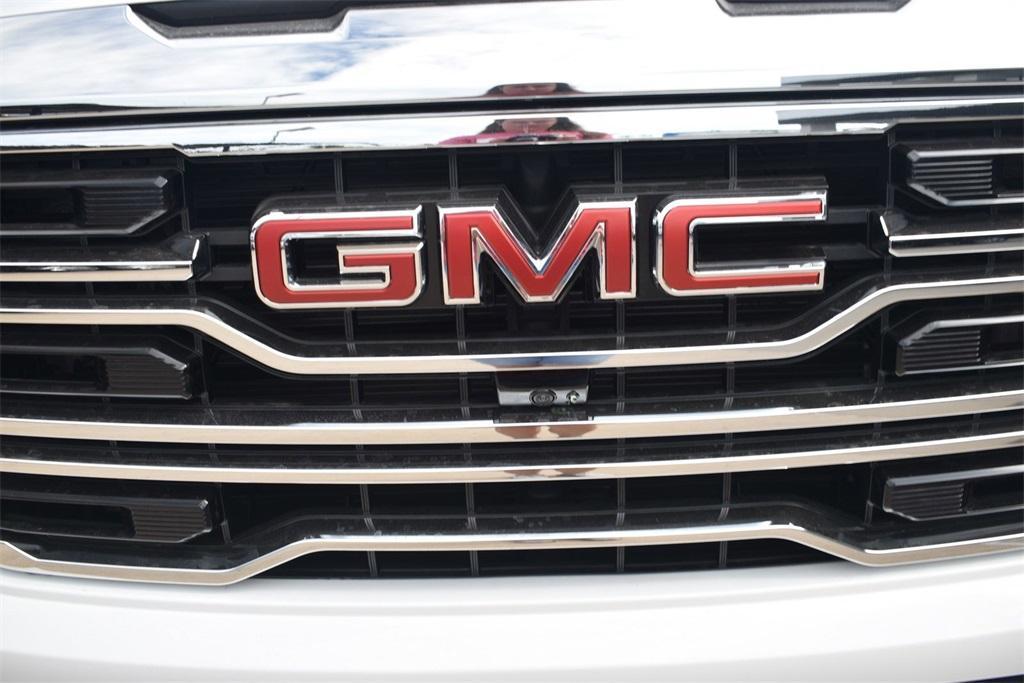 new 2024 GMC Sierra 1500 car, priced at $54,370