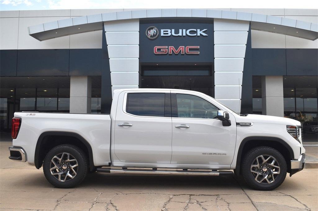 new 2024 GMC Sierra 1500 car, priced at $54,370