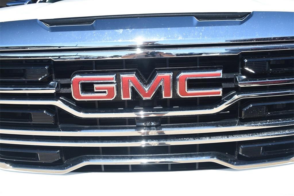 new 2025 GMC Sierra 1500 car, priced at $59,580