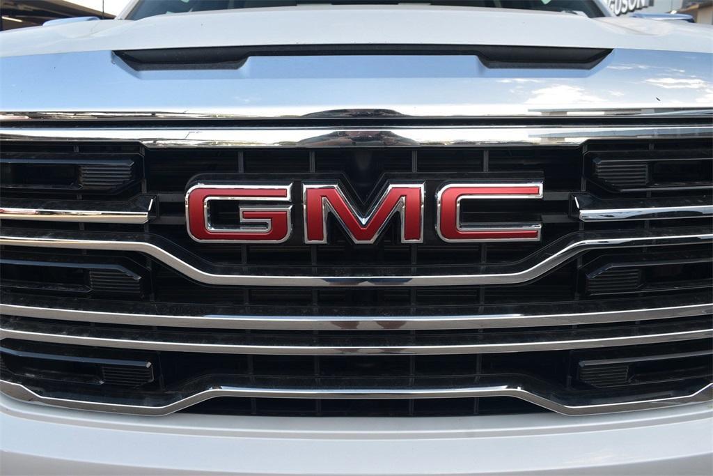 new 2025 GMC Sierra 1500 car, priced at $60,390