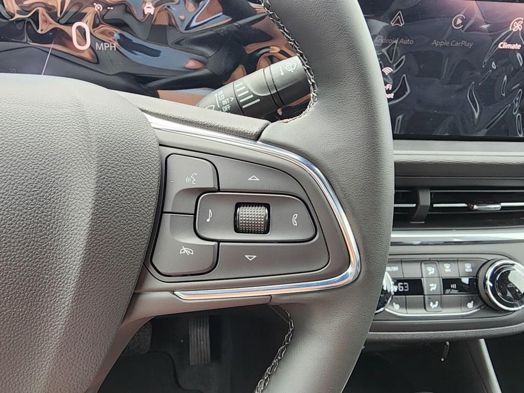 new 2025 Buick Envista car, priced at $25,185