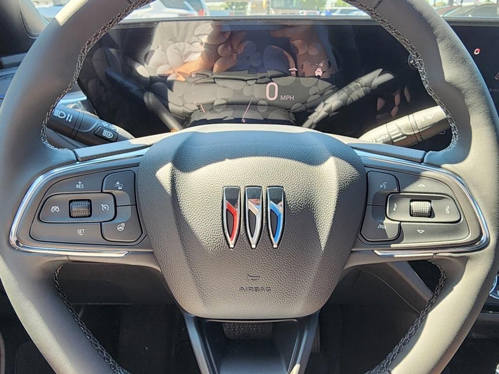 new 2025 Buick Envista car, priced at $30,465