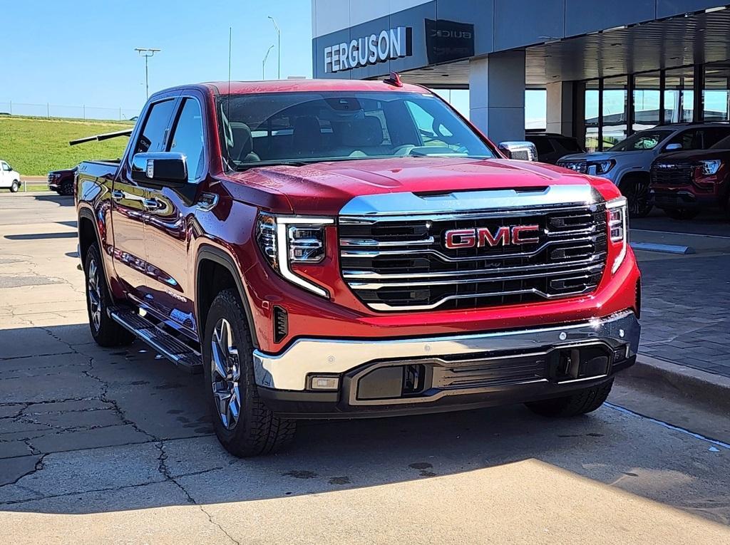 new 2025 GMC Sierra 1500 car, priced at $57,670