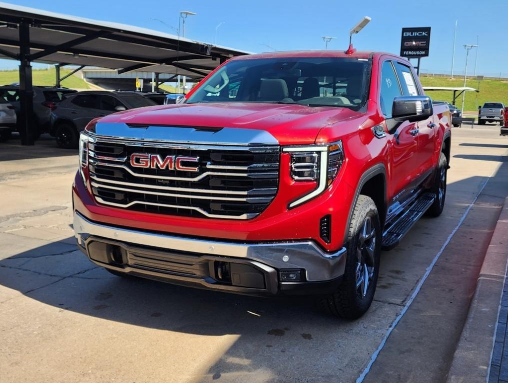 new 2025 GMC Sierra 1500 car, priced at $57,670