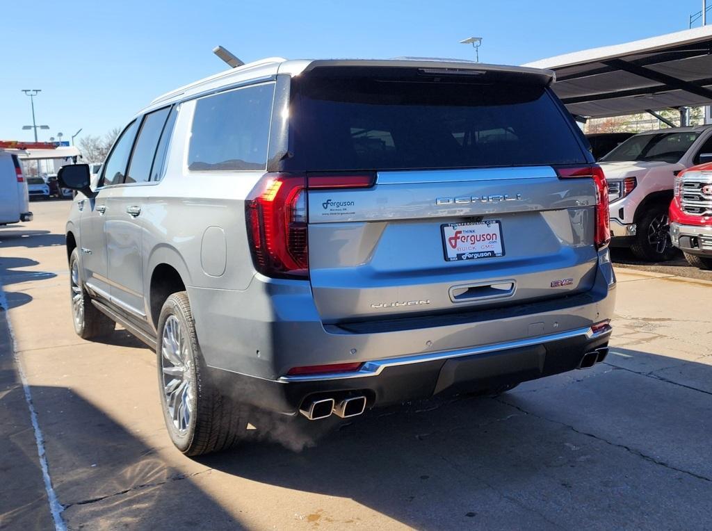 new 2025 GMC Yukon XL car, priced at $85,560